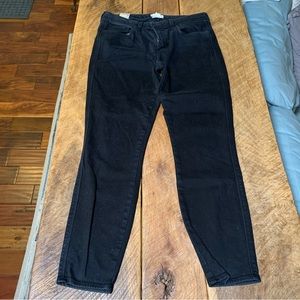 L’AGENCE Margot high rise skinny jean in “noir” (black) size 29